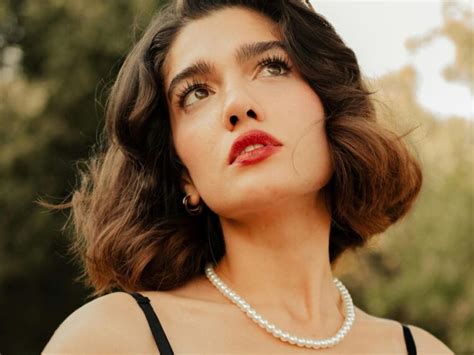 Secrets Of Parisian Makeup: How To Achieve That Effortlessly Chic Look ...