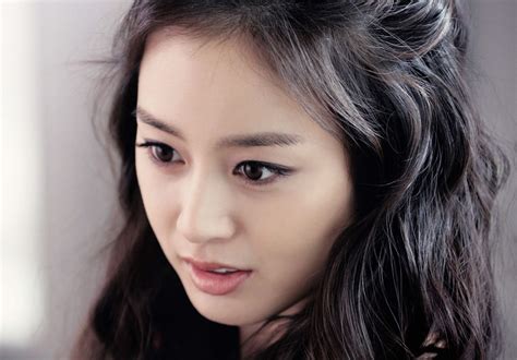 Korean Actress wallpaper 33