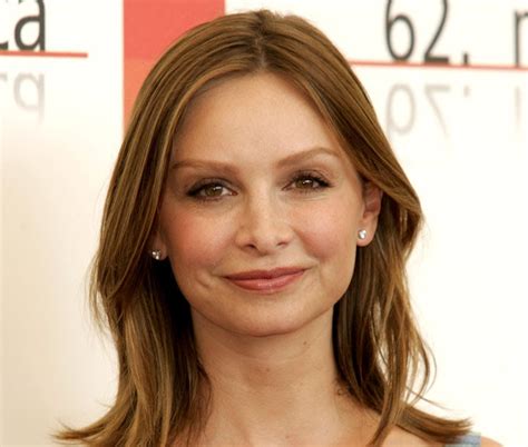 Hip Celeb: Calista Flockhart Biography