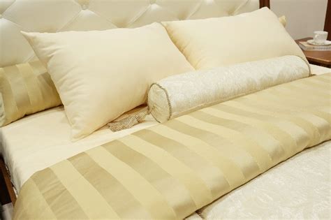Bolster - Meaning, Examples - Bolster in a sentence