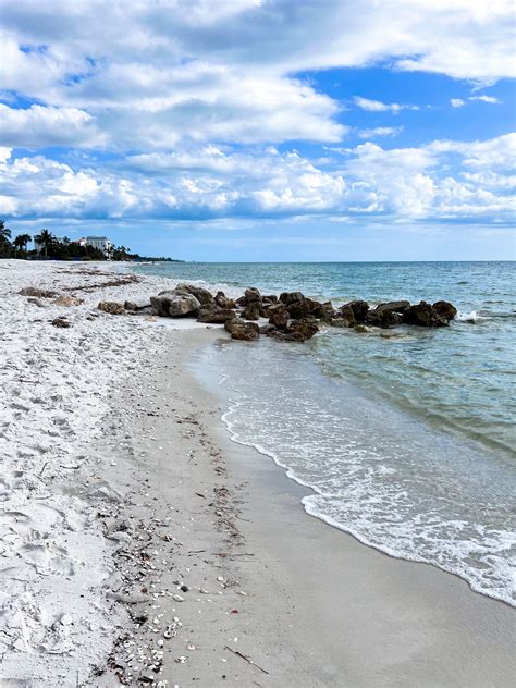Edgewater Beach Hotel Naples Insights & Review | Naples.Travel