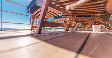 10 Cruise Tips I Wish I Knew Before My First Cruise | CruiseTipsTV