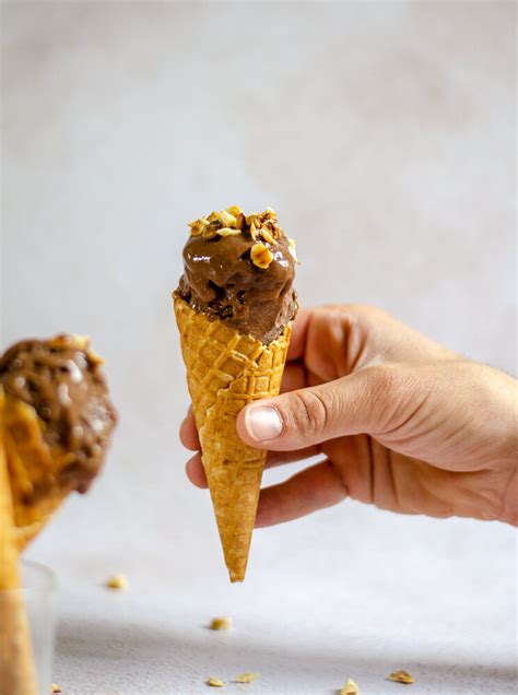 Chocolade bananenijs met nootjes | Coriens Iten