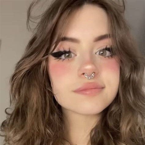 🙌🏻Ава крашыхи🌸 | No eyeliner makeup, Edgy makeup, Egirl makeup