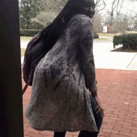 Twerking Booty Shake GIF - Twerking Booty Shake - Discover & Share GIFs