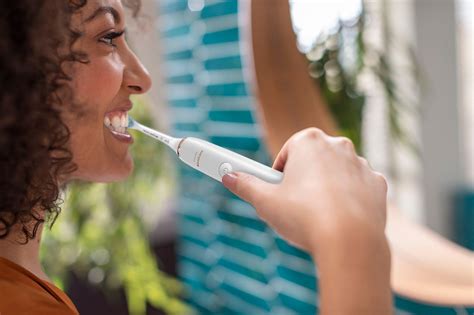 Разбираемся в линейке зубных щеток Philips Sonicare. Какую модель выбрать?