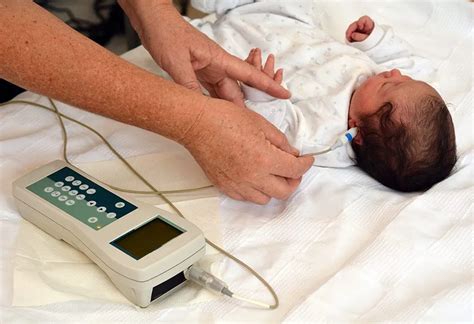 hearing tests  newborn babies