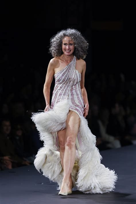 Andie Macdowell Hair 2022