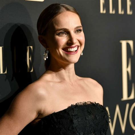 Natalie Portman shares photo from the moment she met Rihanna: 'Still ...