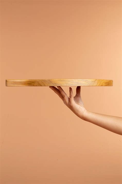 carved fish plate ecru