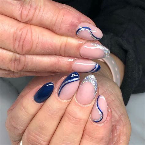 Navy Blue and Silver Nails: 40+ Designs to Copy - Nail Designs Daily