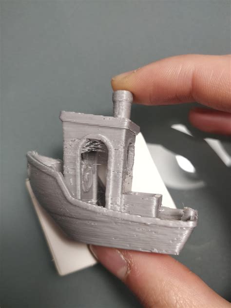 Missing spots in layers and stringing : r/FixMyPrint