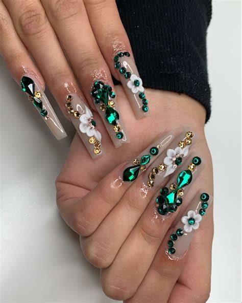 50+ Pretty Emerald Green Nails Ideas - Nail Designs Daily