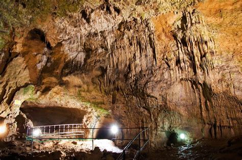 Топ 10: Най-дългите пещери в България - Tourist BG