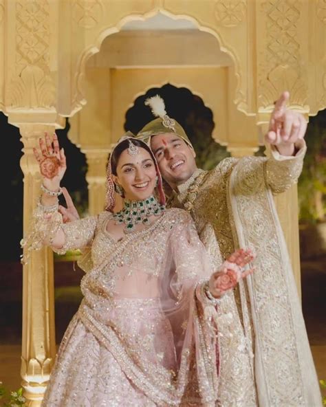Siddharth-Kiara got cozy in front of the camera, see unseen pictures of ...
