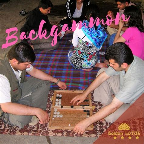 Tradition in Turkey | Alte brettspiele, Brettspiele, Backgammon