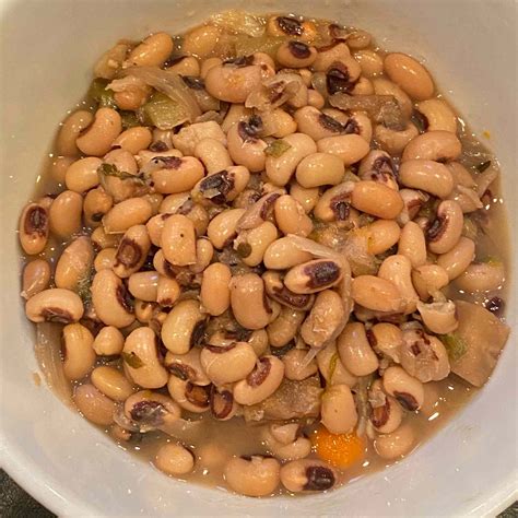 black eyed pea recipes crock pot 2