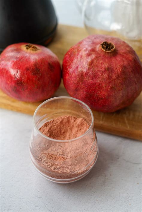 Pomegranate powder