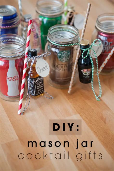 15 Easy DIY Christmas Gifts For Coworkers They Will Love