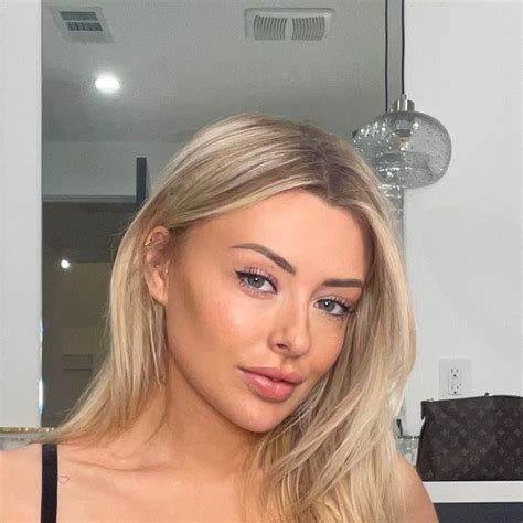 corinna kopf on Instagram: "daddy" | Personal bio, Scammer pictures ...