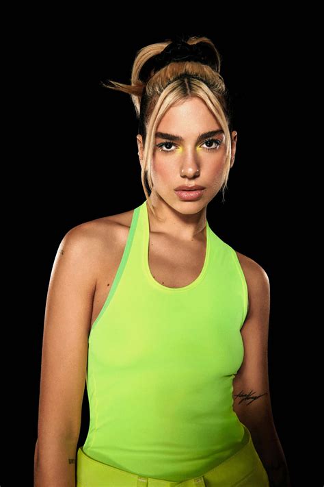 Download Dua Lipa looking gorgeous and confident | Wallpapers.com