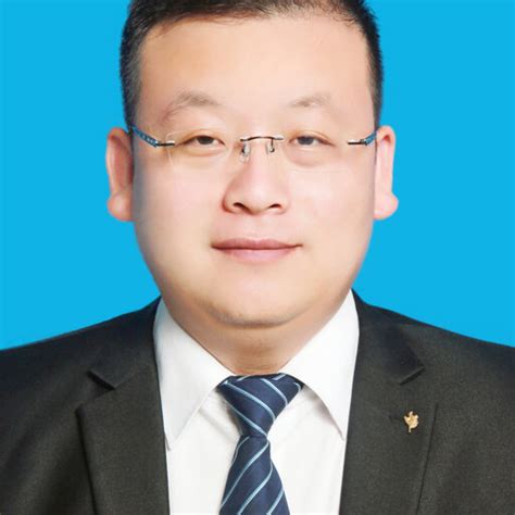 ming fang dong doctor  business administration xian university