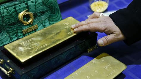 Oil Prices Go Down, Russia's Gold Buying Goes Up | NCPR News