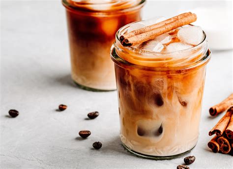 What is French Vanilla Coffee? (Recipe & How to Order It) - Brew That ...