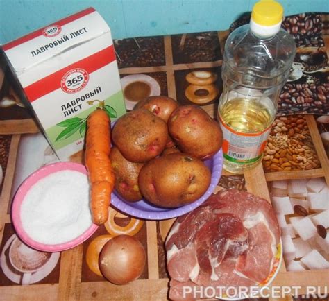 Тушеная картошка с мясом - рецепт приготовления