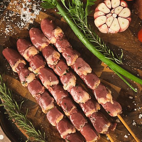 Coração De Galinha No Espeto - Espeto de Coração de Frango – Sabor Prático e Delicioso! 🍢🐔 - Brasaeart
