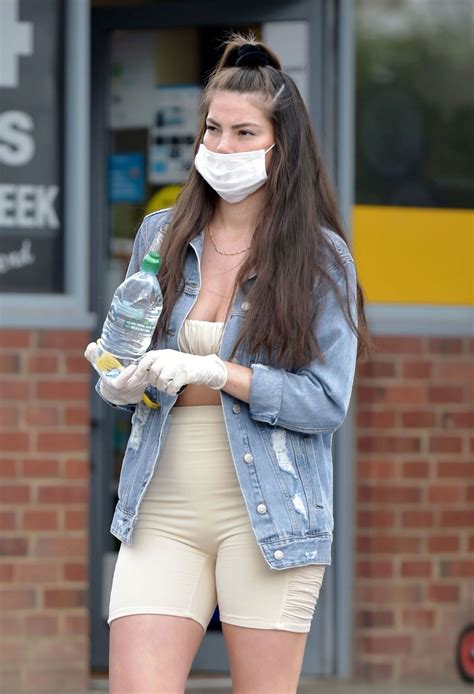 REBECCA GORMLEY Out and About in Newcastle 05/06/2020 – HawtCelebs