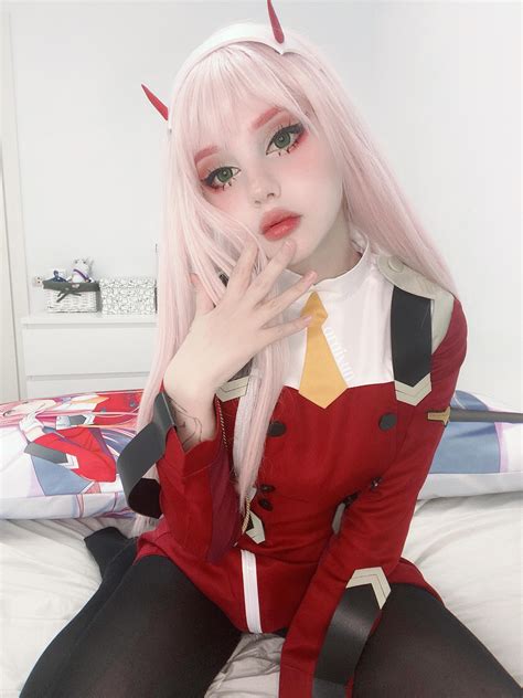 [self] Zero Two cosplay by Araivun : r/cosplay