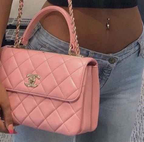 Pink Chanel Purse Outfit Ideas | semashow.com