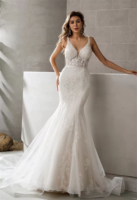 Wholesale Fit And Flare Bridal Dresses China Manufacturer, Supplier