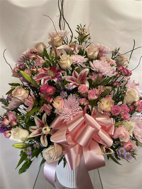 Sweet Pink Basket in Bergenfield, NJ | Broderick's Flowers