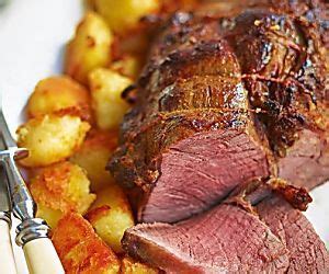 Roast topside of beef with roasties and gravy – Artofit