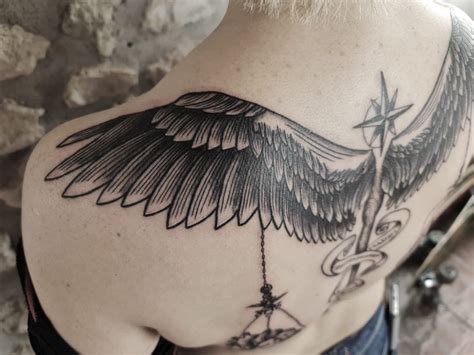 Tattoo • Подборка тату: Крылья на спине (57 фото)