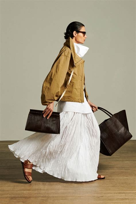 What to Wear in Spring 2025: Trendy Styles and Colors – Jane Clementine