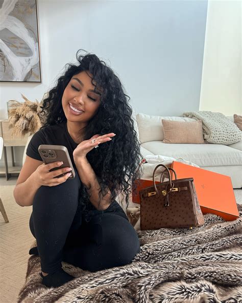 KYLESISTER (@therealkylesister) • Instagram photos and videos