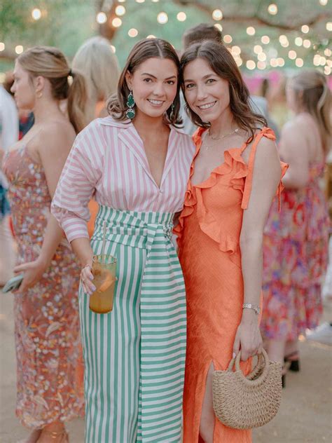 Casual wedding outfits for bride 60 photos - Astyledwedding.com