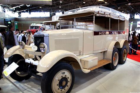 Berliet VPD 6x4 Sahara 1926, photo Epoqu'Auto 2013 - CréditPhoto.com
