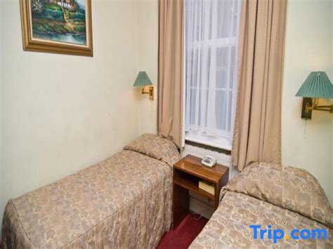 Buchanan Bus Station: Directions and Transit Options in Glasgow 11