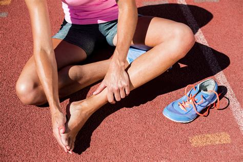 Everything You Wanted to Know About Plantar Fasciitis - Mueller Sports