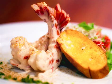 Stylists explain how to maintain a long hair undercut guys 15