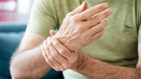 radang sendi penyebab gejala  pengobatannya klikdokter