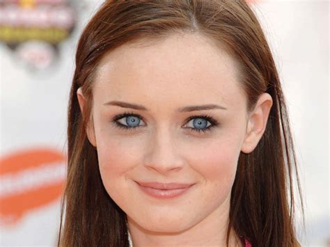 alexis bledel wallpapers wallpaperscom