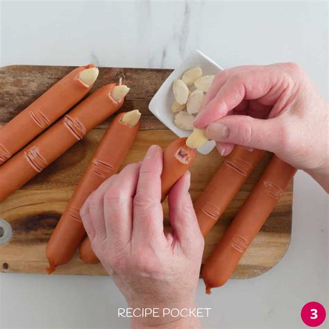 how to make hot dogs look like fingers