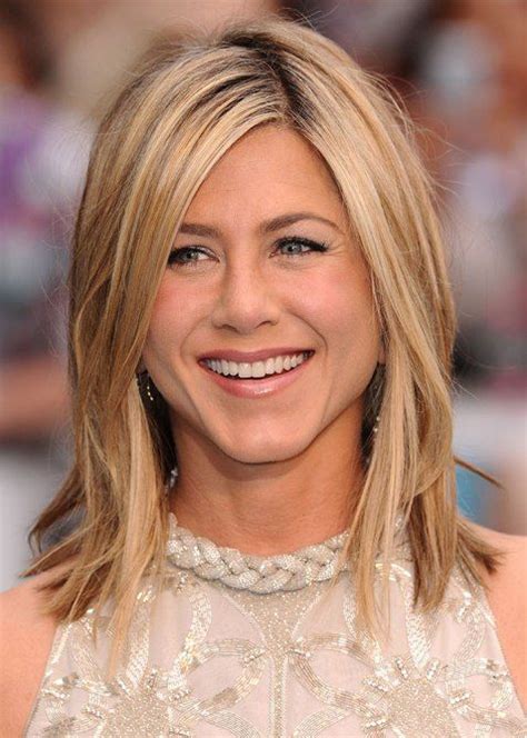 10 iconic hairstyles that prove jennifer aniston can pull off any look ...
