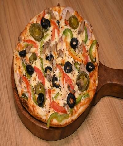 chaah pizza burger cafe  bakshi ka talab lucknow order food