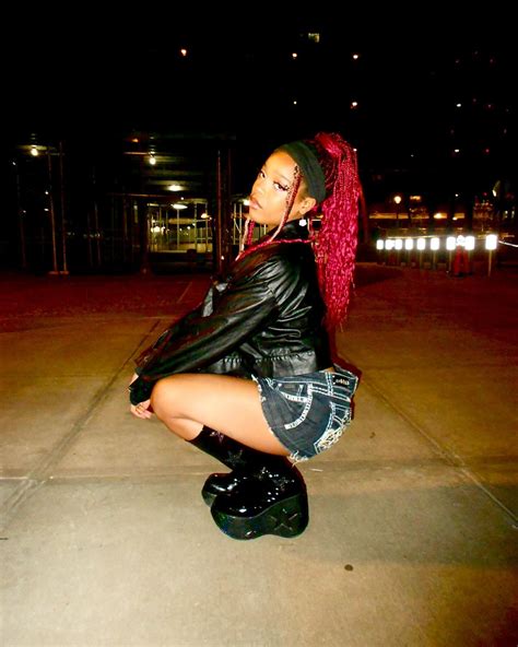 🌬angela skye (@angela.in.the.skye) • Instagram photos and videos